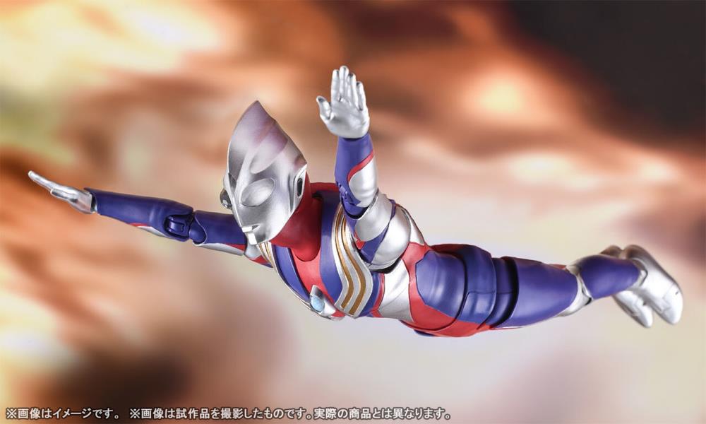 Ultraman SH Figuarts -Shinkocchou Seihou- Ultraman Tiga